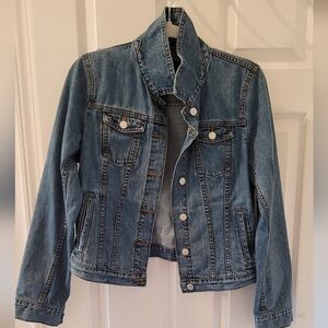 Banana Republic jean jacket size M
